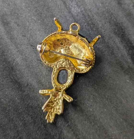 Owl Brooch/Pendant Hematite *small flaw* - Picture 3 of 4